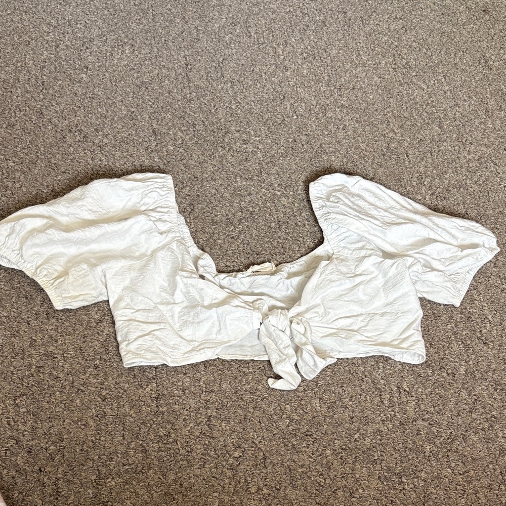 Altar'd State White Puff Sleeve Crop Top